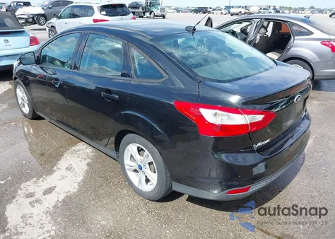 2014 Ford Focus Se z USA, uszkodzony, nr VIN 1FADP3F21EL406288